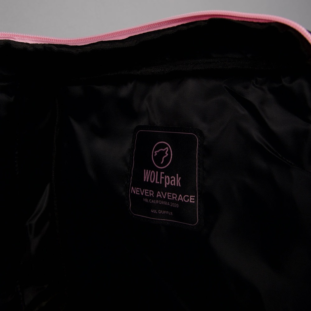 40L ULTIMATE DUFFLE BAG BLACK LIGHTNING KNOCKOUT PINK - Picture 12 of 16